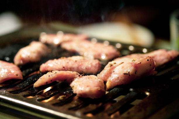 日本北海道的日式烧猪肉菜单图片下载