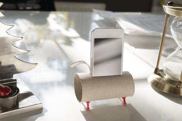 空卫生纸卷手机扬声器图片下载