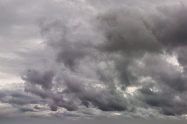 戏剧性的暴风雨天空，3d渲染。图片下载
