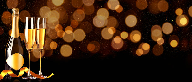 一杯香槟酒。含酒精的饮料图片下载