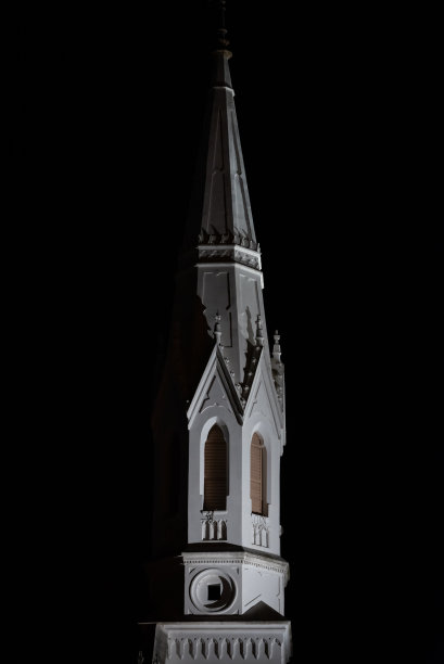 中世纪归正教会，夜间摄影图片下载