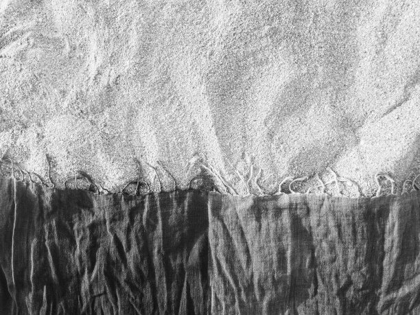 沙滩上的沙子图片下载