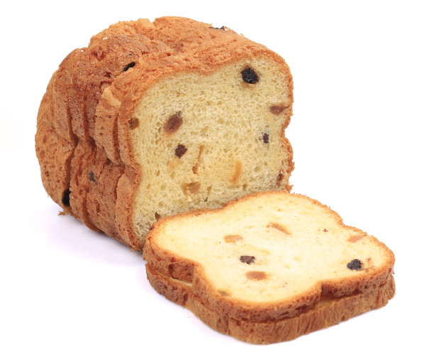 葡萄干蛋糕。白色背景上有葡萄干的纸杯蛋糕图片下载