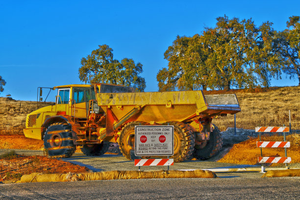 有卡车HDR的施工区域图片下载