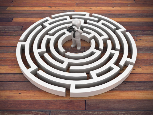 圆形迷宫与卡通商业人物与双筒望远镜扩音器- 3D渲染图片下载