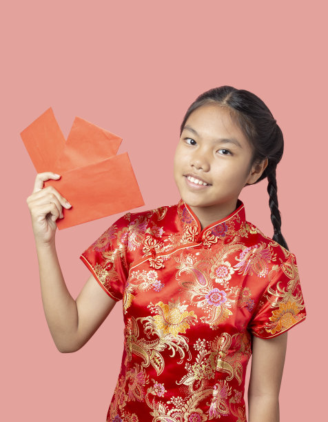 亚洲女孩的肖像穿着红色的服装中国，中国新年的概念图片下载