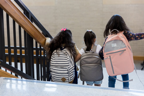 开学季氛围照片素材ID：349331400