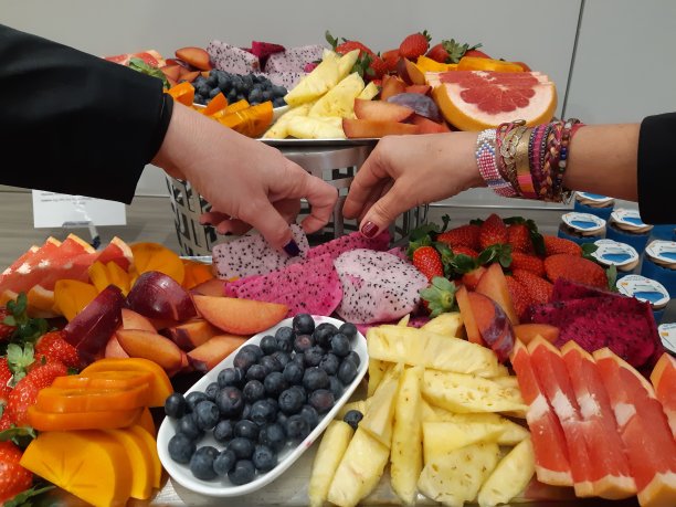 美味的热带水果自助餐图片下载