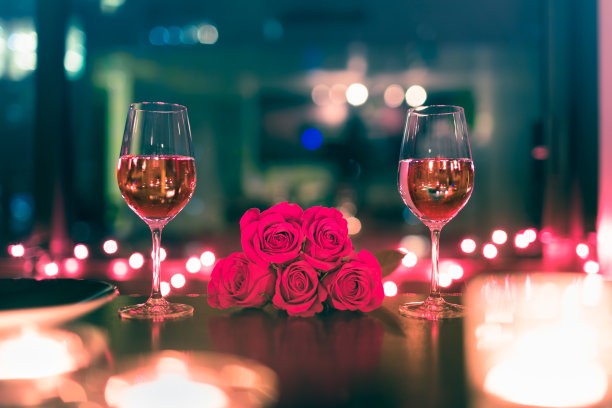 浪漫的晚餐图片下载