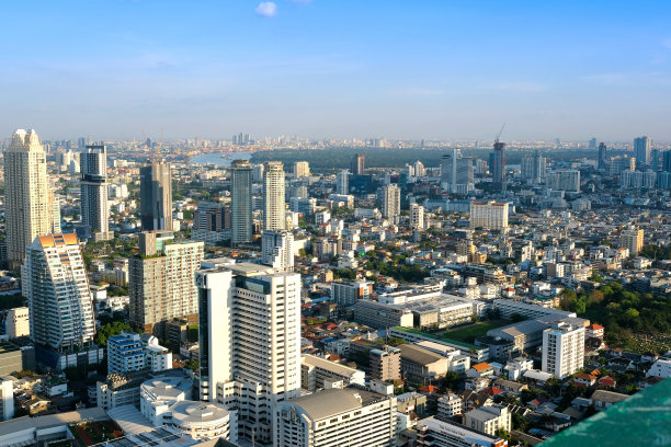 2019年3月31日上午，曼谷的城市和高层建筑的照片图片下载