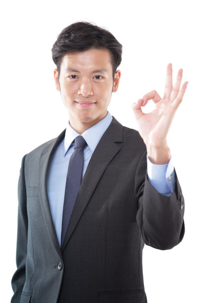 做OK手势的亚洲年轻商人图片下载