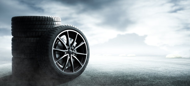 道路上的汽车轮胎图片下载