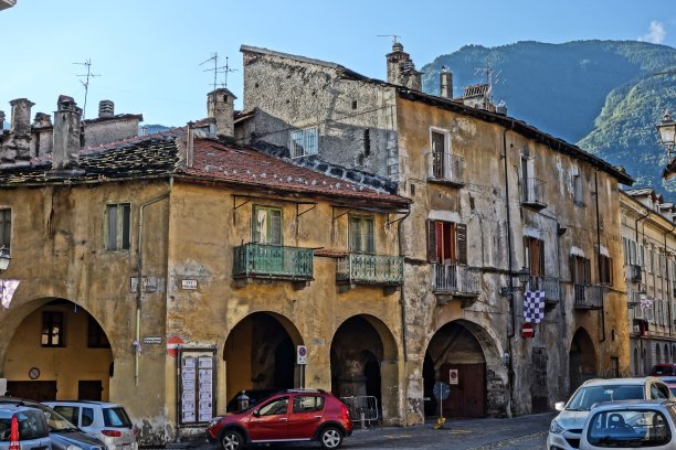 苏萨,意大利皮埃蒙特图片下载