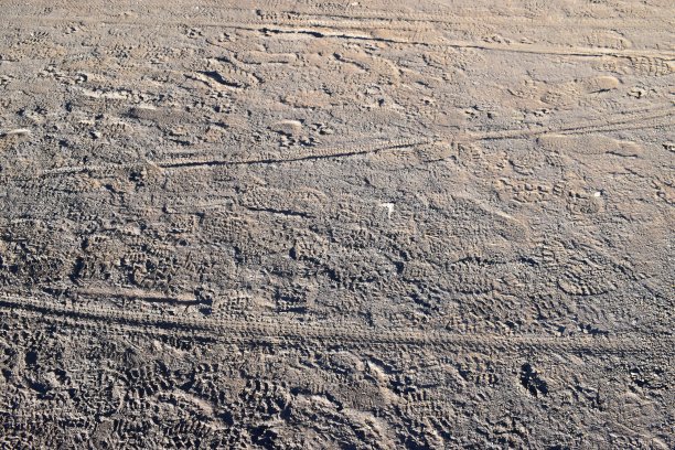 泥泞的地面图片下载