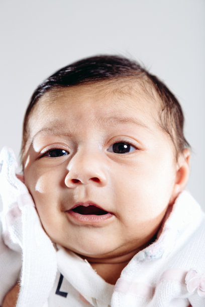 宝宝的第一张头像照片图片下载