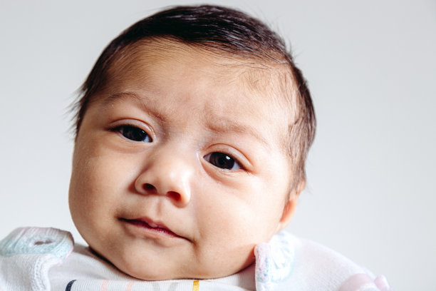 宝宝的第一张头像照片图片下载