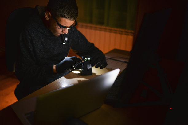 小工程师制造机器人图片下载