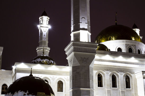 穆斯林清真寺夜间建筑细节图片下载