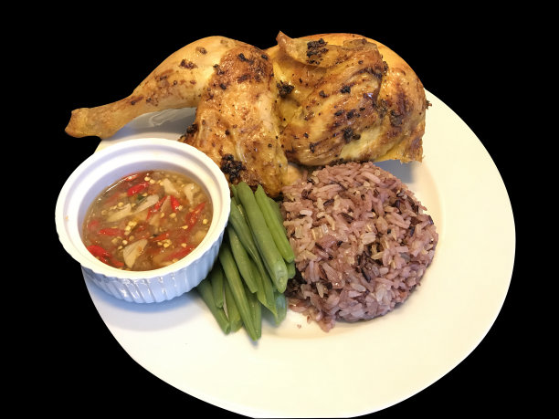 泰式开阳或香料烤鸡图片下载