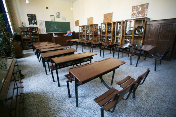 空大学教室图片下载