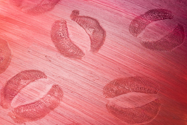 口红的模式。从浅到深的口红纹理。图片下载