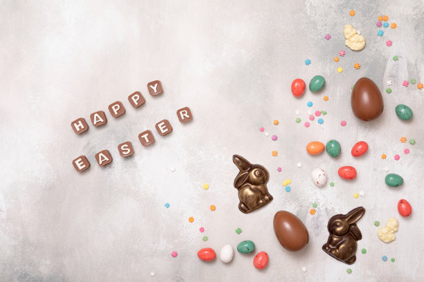 春平。质朴的桌顶视图。复活节的背景。图片下载