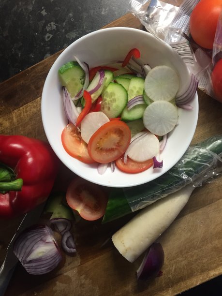 新鲜的沙拉图片下载