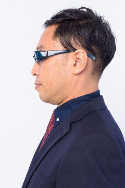 特写的日本商人在西装图片下载