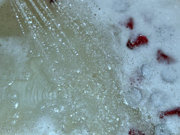 水滴纹理特写。图片下载