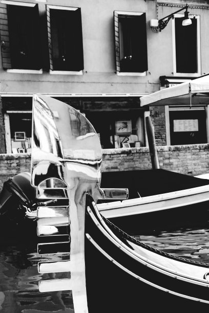 贡多拉铁图片下载