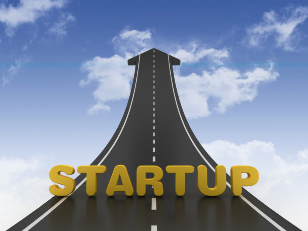 道路箭头与启动字天空- 3D渲染图片下载