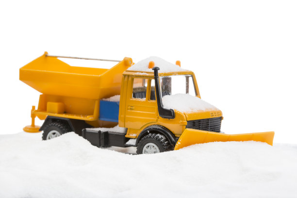 玩具雪犁，白色背景图片下载