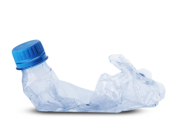 压碎的塑料瓶图片下载