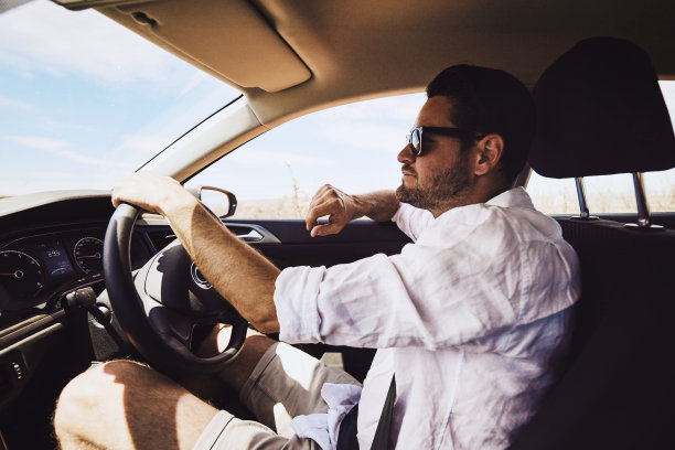 车图片素材ID：349793250