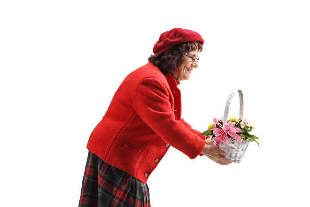 一位老妇人送来一篮鲜花图片下载