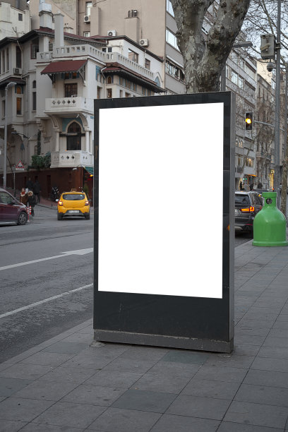 街上的空白广告牌图片下载