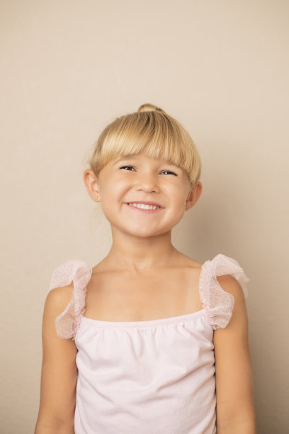 芭蕾女孩图片下载