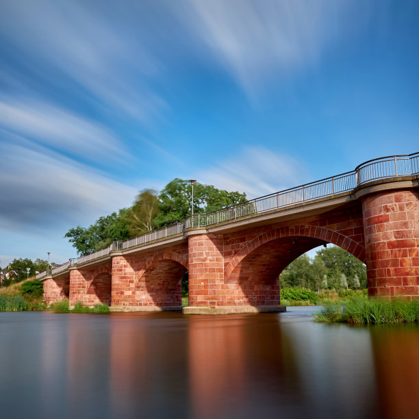 令人震惊的地方图片下载