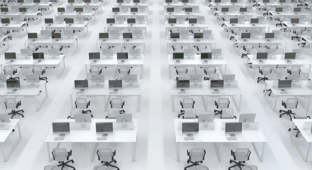 在一个开放的办公室里，有许多相同的空工作场所和电脑。宽敞明亮的办公室，黑白相间，没有人。3 d渲染。图片下载