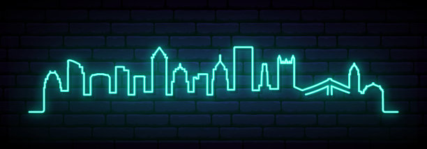 匹兹堡市的蓝色霓虹天际线。明亮的匹兹堡长横幅。矢量插图。图片下载