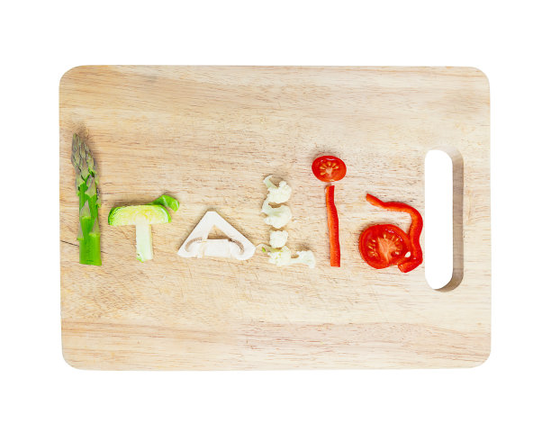 由蔬菜制成的意大利三色旗图片下载