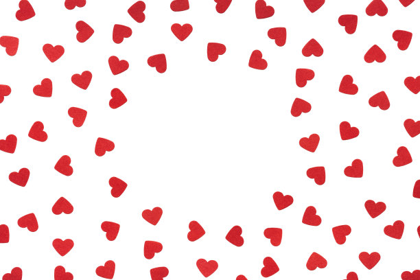 白色背景上的小红心图片下载