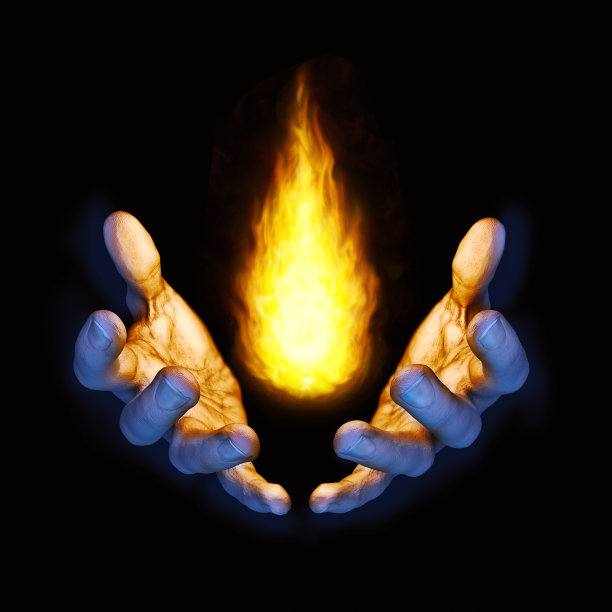 圣火的守护者图片下载