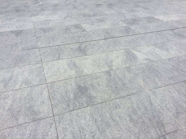 高角度查看灰色大理石瓷砖地板图案图片下载