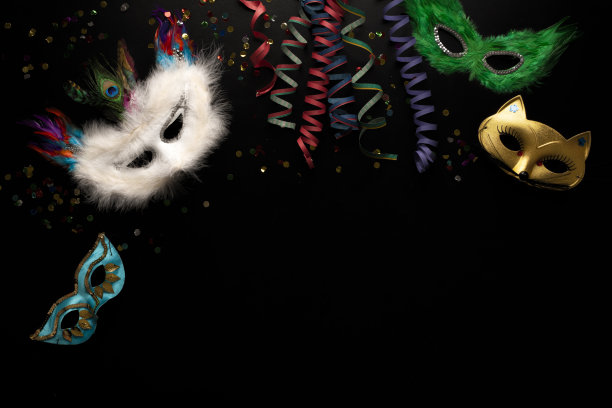 狂欢对象上的黑色背景图片下载