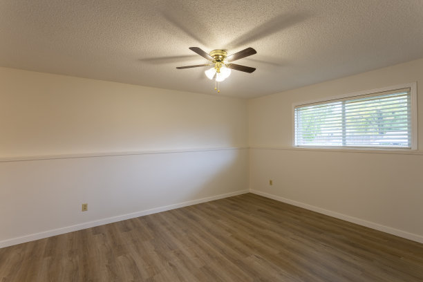 空置的公寓房地产图片下载