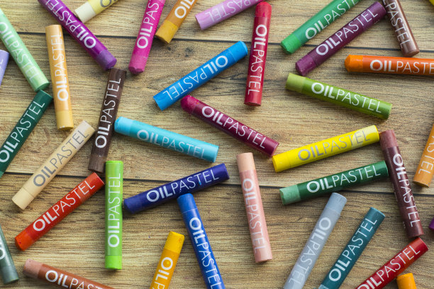 油蜡笔图片下载