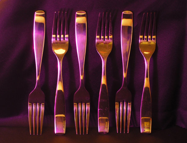 卑微的叉图片下载