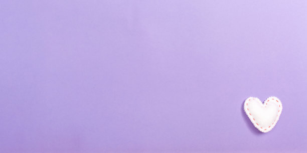 情人节心形枕头图片下载