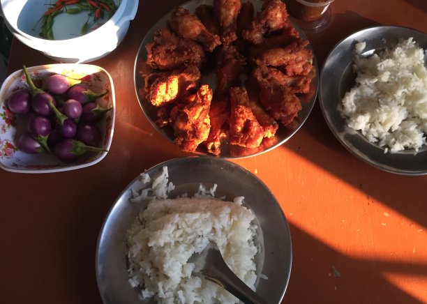 晚餐泰国风格图片下载